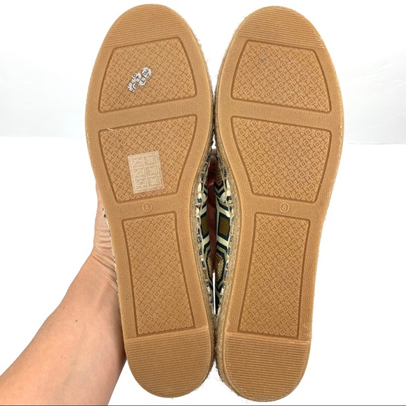 Tory Burch Cecily Sequin Embellished Espadrilles - Picture 6 of 14